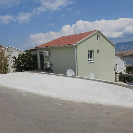 Apartman Nina Apartment